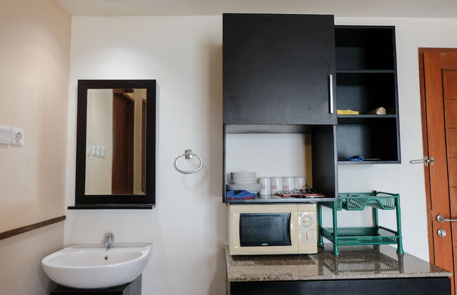 Simply 2Br (No Kitchen) At Apartment Marbella Suites Dago Pakar Bandung - Photo 12