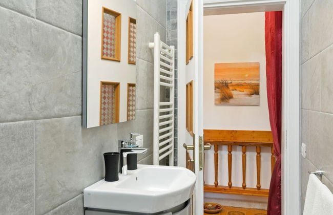 Belvilla by OYO Pleasant Apartment With Courtyard - Foto 21