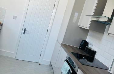 Castle view Rochester - Photo 7