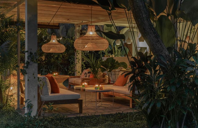 The White Villas Ubud - Photo 42