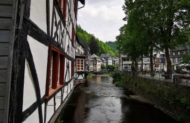 Mooi ruim appartement in antieke stadsboerderij - Foto 37