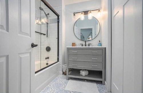 Sister Lakes Retreat Sleeps 17 Scenic View Hot Tub - Foto 24