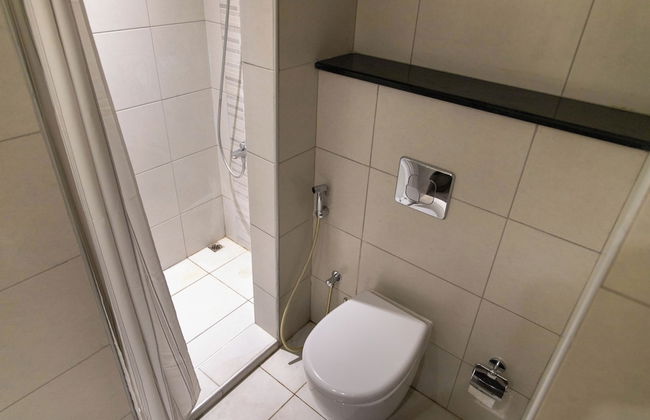 Bloomfields Artistic STU in The View - Photo 20