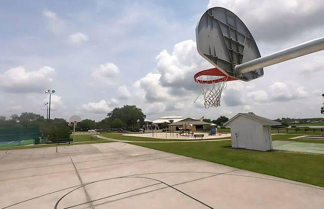 Upstay - Golfer s Paradise Mins From MCO - Photo 29