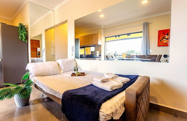 Jacuzzi Privativa com AC em Maresias - Foto 16