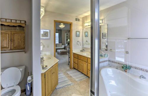 Eagan Home with Porch - 5 Mi to Mall of America! - Foto 9