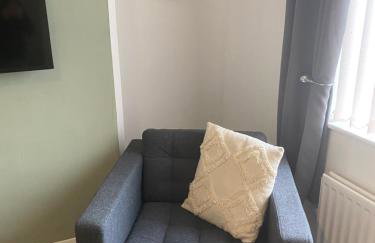 Montrose - Perfect Contractor Stay Own Driveway 3 bedrooms - Photo 18