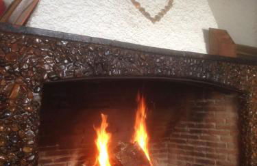 El Mesón de Higuera de la Sierra - Foto 2