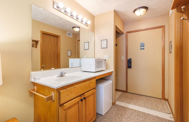 Seven Springs Stoneridge 3 BR Condo, Private Deck by RedAwning - Foto 13