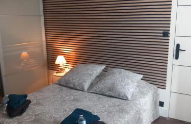 Les Volets Bleus - Foto 3