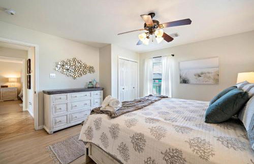 Beach house with large deck and patio - Foto 22