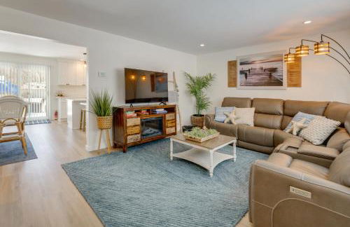 Deck, Fire Pit! Fully Updated Home Near Lake Huron - Photo 1