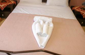 Village House - Photo 25