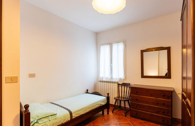 3 bedroom Apartment in Diano Castello with swimming pool and garden - Photo 17