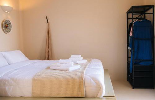 Pink Freud Villas Santorini - Photo 42