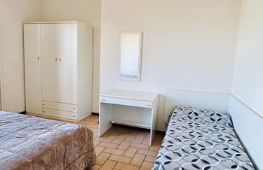 APPARTAMENTO VISTA MARE -E- con 2 camere da letto -Residence azzurro - Foto 8