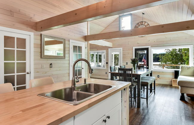 Gables End Cottage in Belgrade - Photo 16