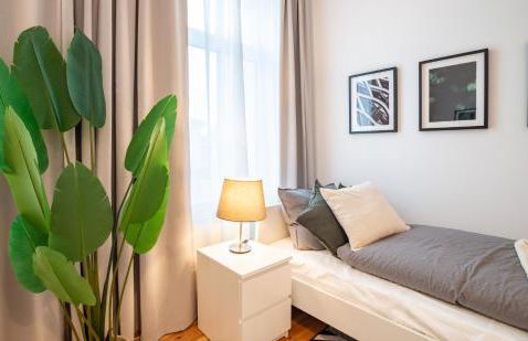 Arbio Monteurzimmer Fredersdorf parking included - Photo 37