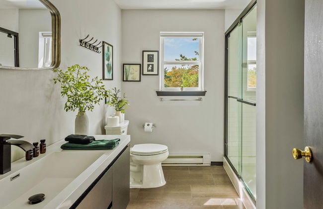 Mountain Mindset by Avantstay Pool Hot Tub Game Room Firepit - Photo 32