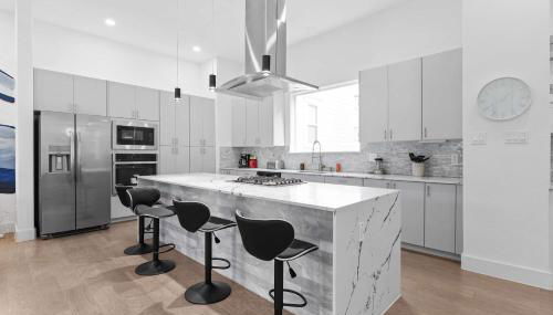 Spacious Houston 3Bed3 Bath Family Townhome - Photo 3