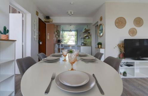 LE SMILE - 3 bedrooms - 8pers - Parking - Centre Gare - Foto 17