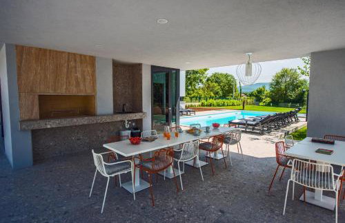 Luxury Villa Lucella, big pool, spa, tennis, gym, volleyball - Foto 6