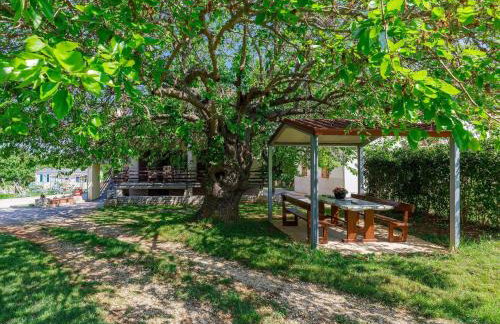 Apartment Vesela-3 by Interhome - Foto 9