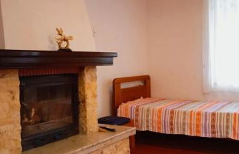 Σπίτι Στη Λίμνη Πλαστήρα Μπελοκομίτη - Photo 3