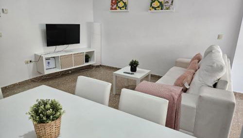 Alojamiento centrico en Hellin con garaje - Foto 2