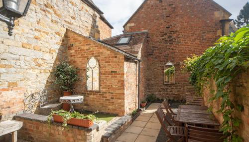 Cotswolds period townhouse near Stratford-upon-Avon, central location short walk to pubs, restaurants and shops - Foto 3, Garden, Garden view