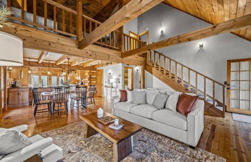 Hidden Star Hideaway-Blackberry Farm-Smoky Mtn Nat Park-Hot Tub- Fire Pit- Fenced Yard- Pet Friendly - Foto 9