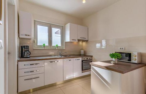 2 Bedroom Stunning Home In Skatari - Foto 29