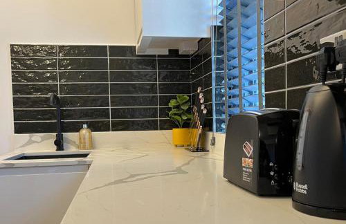 Cozy London Apartment , 2 Minutes to Tube! - Foto 8