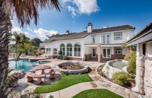 Luxury Hill Villa with Spectacular View - Foto 1