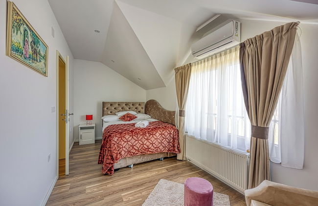 Hedonistic Vineyard Estate With Hot Tub - Foto 2