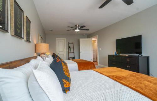 Par-Tee Haus I- Game Room & Hot Tub-Walk to Helen - Foto 32