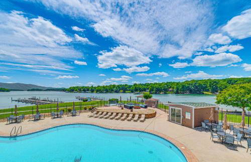 Steps to Smith Mountain Lake Unit with Pool Access! - Foto 20
