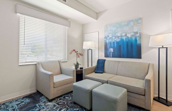 WaterWalk Extended Stay by Wyndham Kansas City - Overland Pk - Photo 48