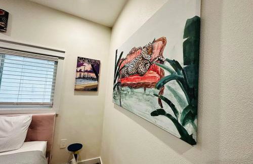 NEW Tiki House! Near Beaches, Sleeps 6-7 - Foto 32