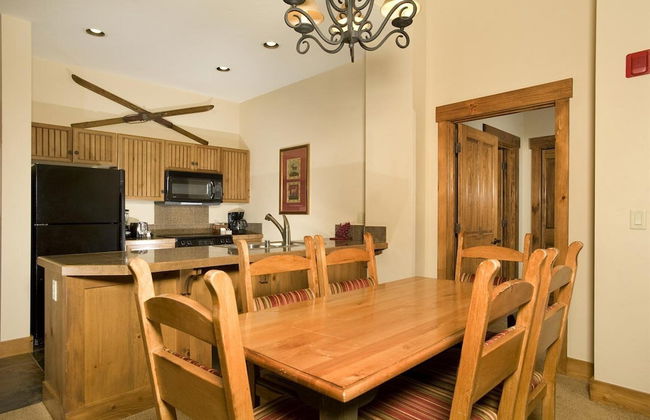 Mountain Thunder Lodge, A Vail Resorts Property - Photo 18