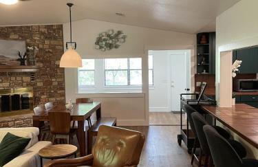 Waterfront Lake House on Lake LBJ - Foto 1