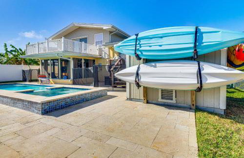 Spacious Canalfront Home with Pool about half Mi to Beach - Foto 29