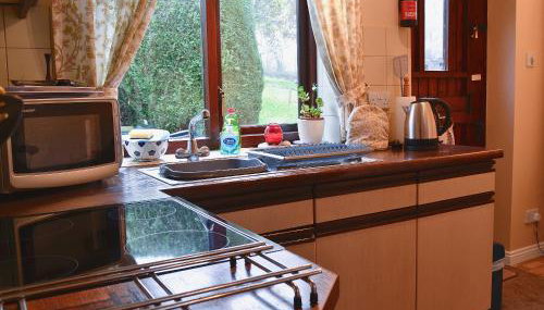 Rose Cottage - Photo 5