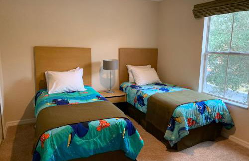 Four Bedroom Townhouse in Regal Oaks at Old Town - Foto 35