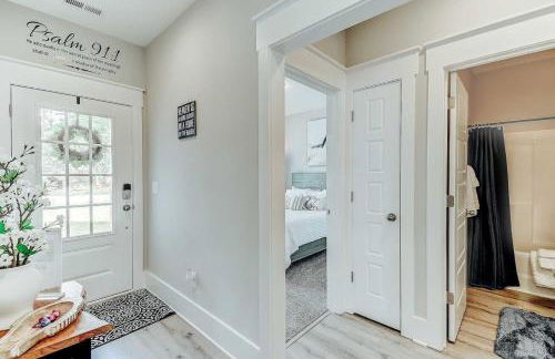 New Tucked Away Quiet Beach Haven - Foto 1