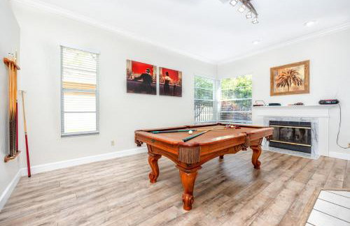 Palm Harbor Paradise - Spacious Home In Quiet Neighborhood with Heated Pool, Billiard Room, Hot Tub - Foto 10