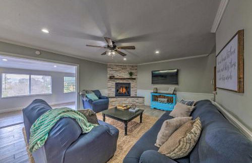 Mtn Escape with Deck and Views - Near Race Track! - Foto 4