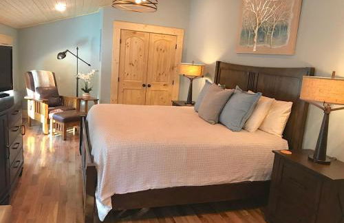 Unique Rustic Barn Theme home Amazing views! Luxe - Foto 46