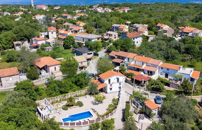 Tranquil Getaway Polje Villa With Pool - Foto 64