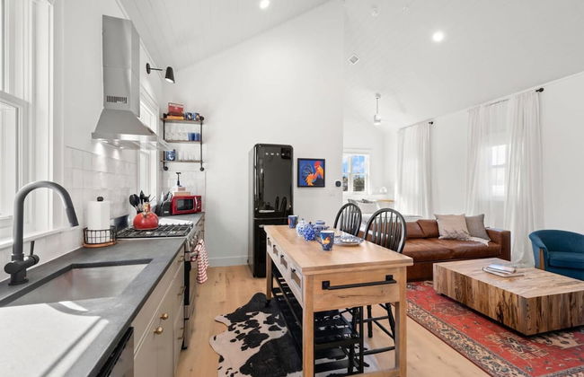 Romeo Julieta 2 Epic Studios Steps to 7th Ave - Foto 9